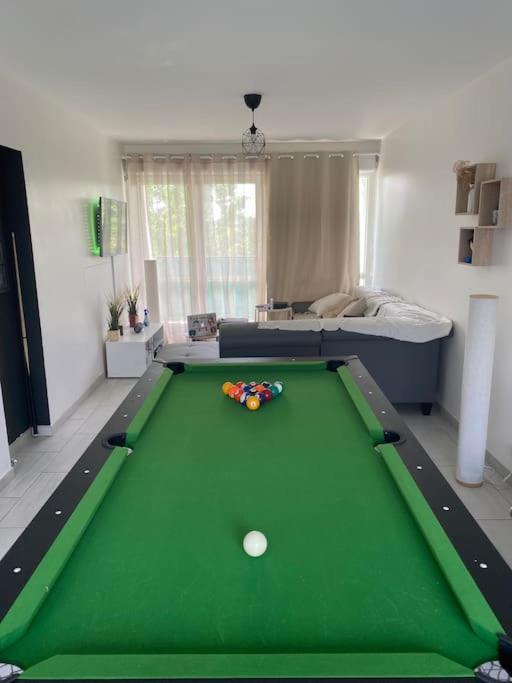 Appartement Ping-Pong Proche Gare Gagny Bagian luar foto