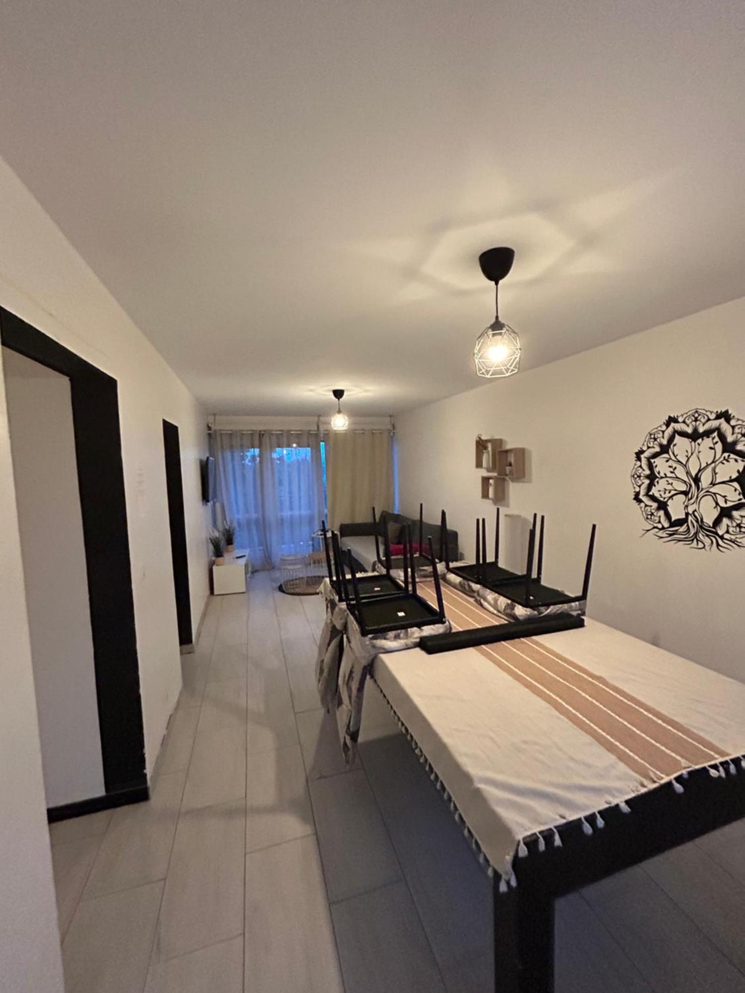 Appartement Ping-Pong Proche Gare Gagny Bagian luar foto